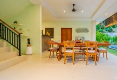 Bar, Cafe and Lounge 7 Villa Harmony