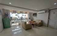 Lobi 7 Chic Hotel Surat