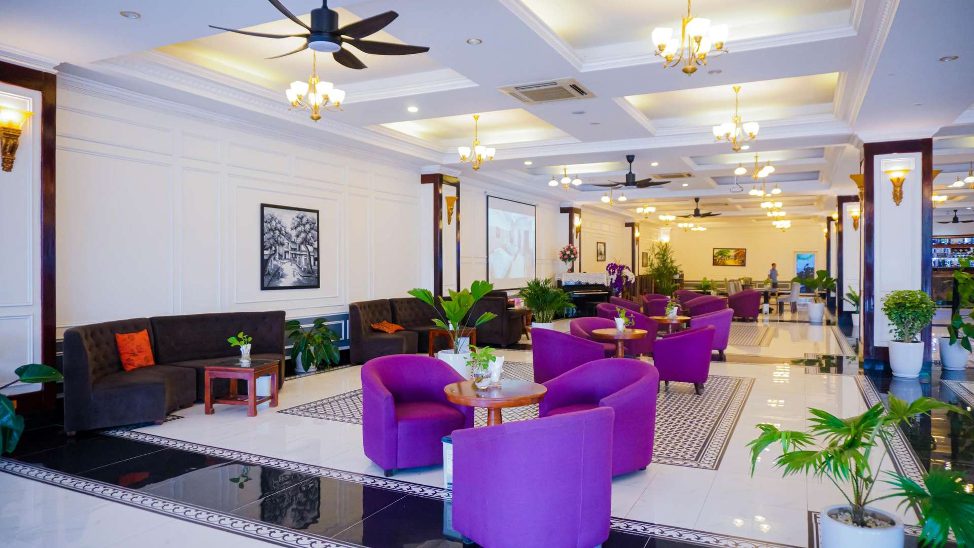 May Plaza Hotel - Khách sạn ở Thái Nguyên