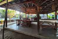 Bar, Kafe, dan Lounge Lumbung Cottage I