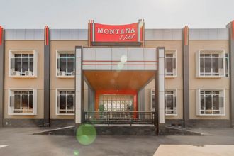 ภายนอกอาคาร 4 RedDoorz Resort Premium @ Sangkan Hurip Kuningan