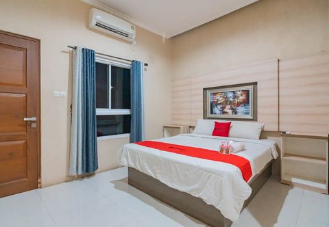 อื่นๆ RedDoorz Resort Premium @ Sangkan Hurip Kuningan