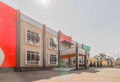 ภายนอกอาคาร 6 RedDoorz Resort Premium @ Sangkan Hurip Kuningan