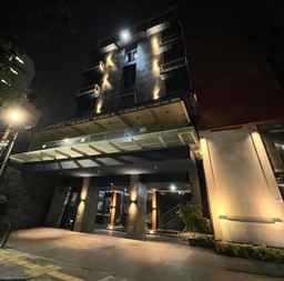 CVS The Hotel, THB 800.77