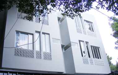 Exterior 2 MK House Senopati