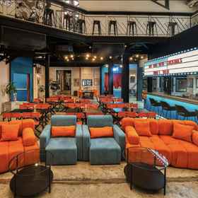 Exterior / Building 1 Prince Theatre Heritage Stay, Hotel Rajanakarindra Building