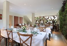 Restaurant 7 Desa Di Bali Villas 