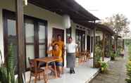 Perkhidmatan Hotel 5 Rosella Cottage Yogyakarta