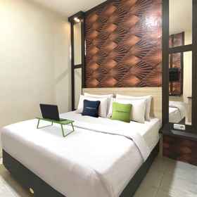 Bedroom 1 Hotel Harapan Palopo, Palopo Hotels