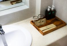 In-room Bathroom 5 Fourteen Roses Beach Hotel