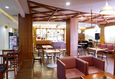 Bar, Kafe, dan Lounge 3 Manise Hotel