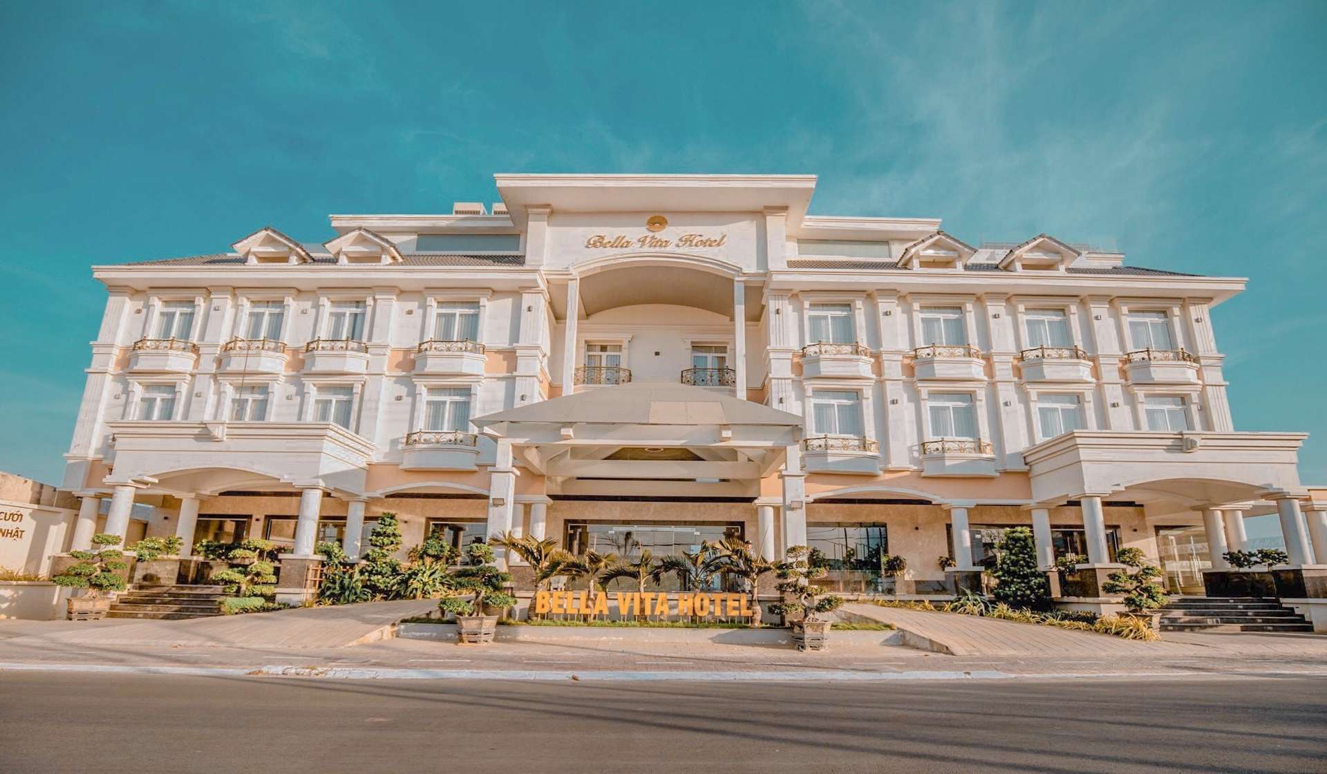 Bella Vita Hotel - Khách sạn 3 sao Vũng Tàu có hồ bơi