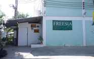 ภายนอกอาคาร 2 Freesia Guesthouse Klong Luang