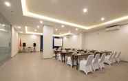 Sảnh chức năng 2 Hotel 88 Bekasi By WH