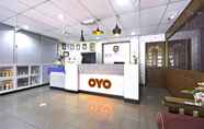 Lobi 4 OYO 90929 DJ Hotel