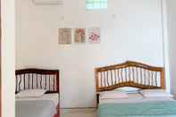 Kamar Tidur Cici Guest House