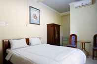 Bedroom RedDoorz Syariah near Alun Alun Pacitan 2