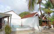 Swimming Pool 7 Watukarung Prapto Homestay