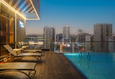 Swimming Pool 7 V Hotel Nha Trang