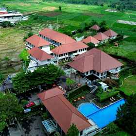 Exterior / Building 1 PEPABRI Hotel & Resort, Josaphat Sudarso Catholic Private Mid-School, Cigugur Hotels