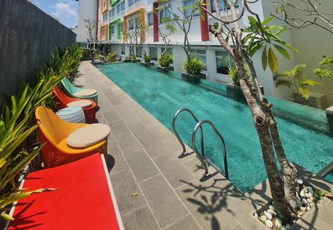 Swimming Pool ZURI Express Jimbaran