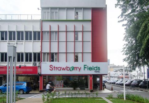 外観 Hotel Strawberry Fields