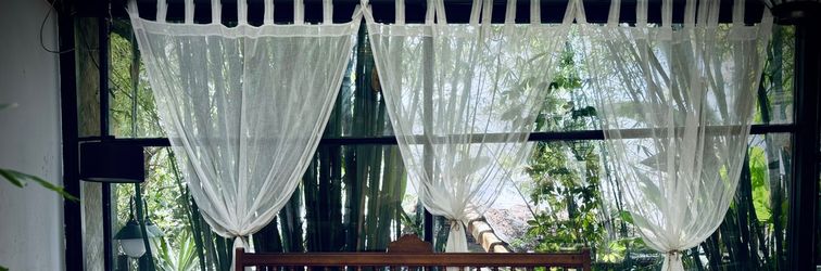 로비 An House Retreat