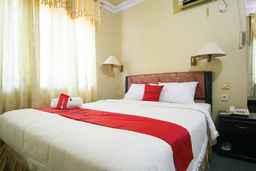 RedDoorz Plus near Pelabuhan Bitung, USD 20.74