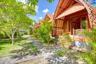 Bên ngoài The Tandjung Cottage