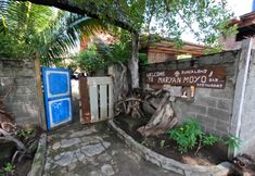 Exterior 3 Maryan Moyo Bungalows Bar & Resto