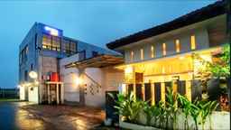 Clean Room at Myura Guest House, SGD 36