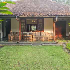 Exterior / Building 1 Urbanview Rumah Ebo Dago Bandung, West Java Hotels