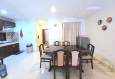Bar, Cafe and Lounge 5 Homestay Jogja dekat Malioboro dan Alun-Alun Utara by Simply Homy