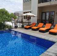 Swimming Pool 2 Bukit Jaya Residence & Apartment Semarang