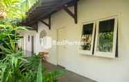 ภายนอกอาคาร 3 Villa Dora Jogja Mitra RedDoorz near Malioboro Area