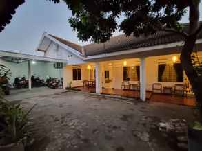 Luar Bangunan 4 Banana Homestay Prawirodirjan