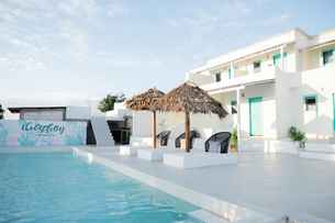 Woywoy Paradise, Rp 770.271