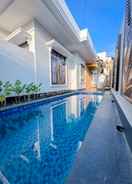 SWIMMING_POOL Hening Pool Residence