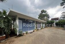 Exterior Villa Layar Selorejo Mitra RedDoorz