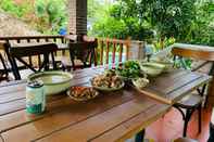 Quầy bar, cafe và phòng lounge Dinh Gia Home Villa & Resort