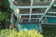 Bangunan 6 BR Hill View Villa with a private pool 2