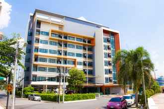 Luar Bangunan 4 BR Grand Hotel 