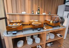 Restaurant 6 Kuretakeso Kemang Hotel
