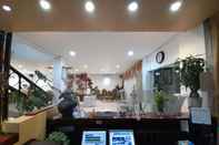 Lobby Grand Kartini Hotel