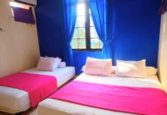 Others 3 Villa Hello Kitty Puncak