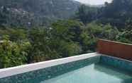 Swimming Pool 6 Cozy Villa Mawar