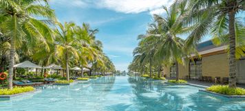 Hồ bơi 2 Rosa Alba Resort & Villas Tuy Hoa