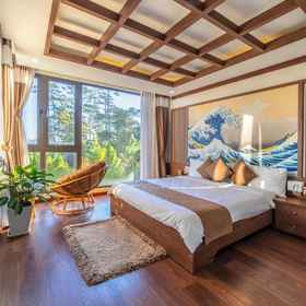 Bedroom 1 Khai Ngoc Central Hotel Dalat , 33a Lê Văn Tám Hotels