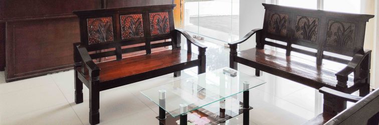 ロビー RedDoorz near Prambanan Temple