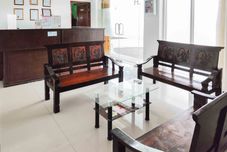 ロビー RedDoorz near Prambanan Temple